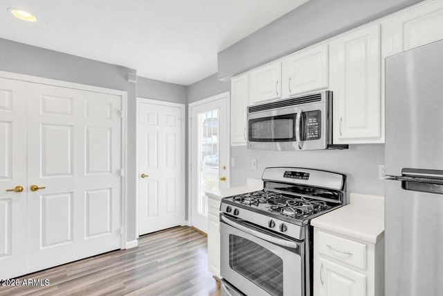 1505 N CENTER Street 215, Mesa, AZ 85201