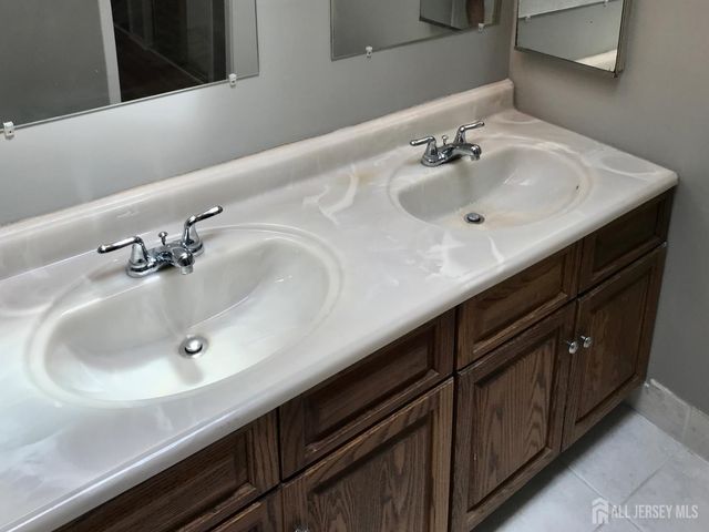 251 Sayre Drive, Plainsboro, NJ 08540