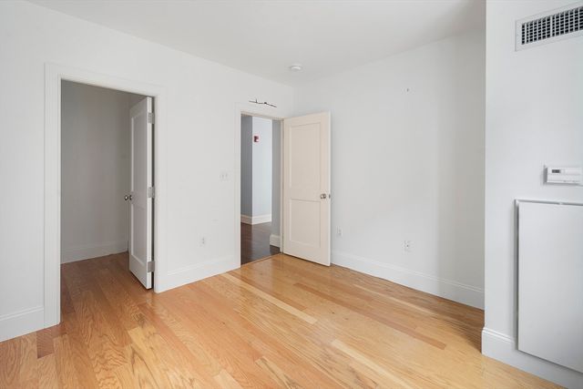 116-128 Rantoul Street 09, Beverly, MA 01915