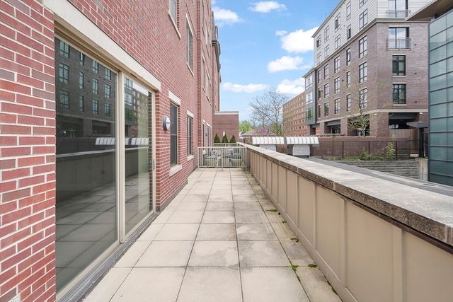 116-128 Rantoul Street 09, Beverly, MA 01915