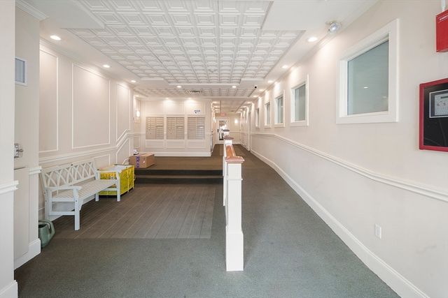 116-128 Rantoul Street 09, Beverly, MA 01915