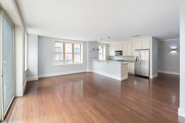 116-128 Rantoul Street 09, Beverly, MA 01915