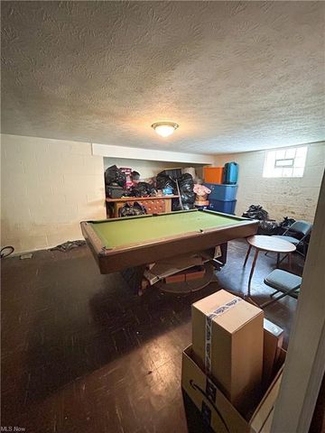 735 Maurine Drive, Columbus, OH 43228