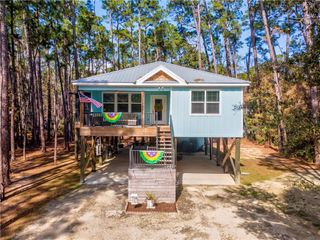 908 Laffite Place, Dauphin Island, AL 36528