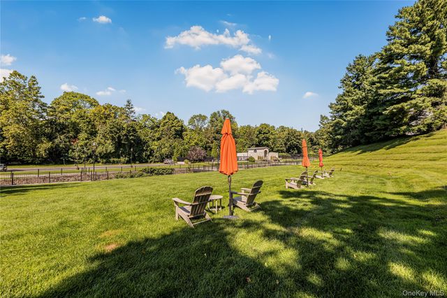 1 Scarsdale Road 321, Tuckahoe, NY 10707
