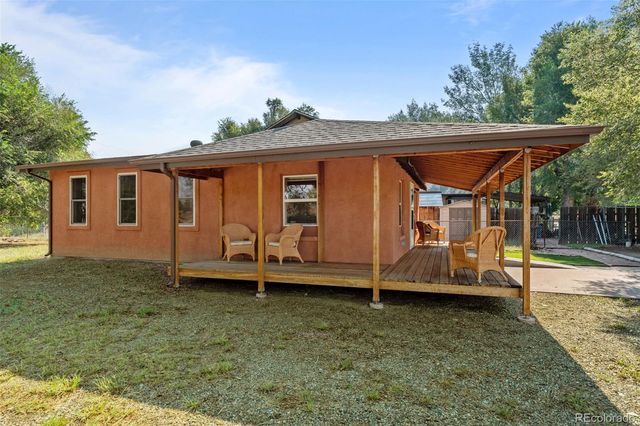 905 Damson Street, Pueblo, CO 81001