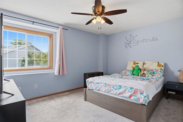 684 Oak Lane, Lino Lakes, MN 55014