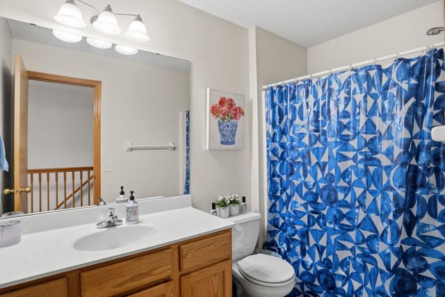 684 Oak Lane, Lino Lakes, MN 55014