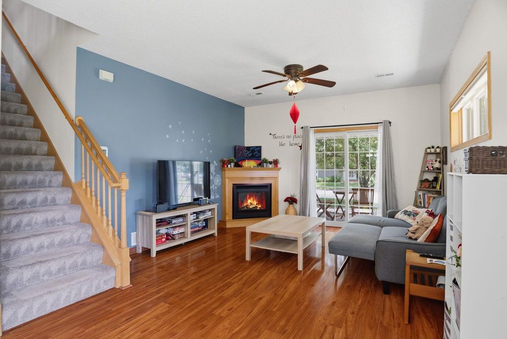 684 Oak Lane, Lino Lakes, MN 55014
