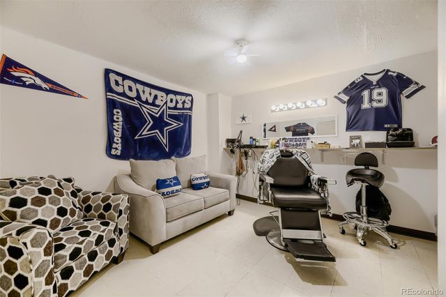 21678 E Powers Circle, Centennial, CO 80015