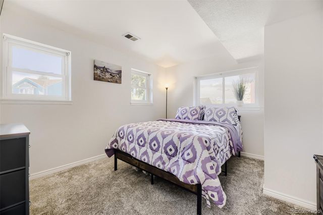 21678 E Powers Circle, Centennial, CO 80015