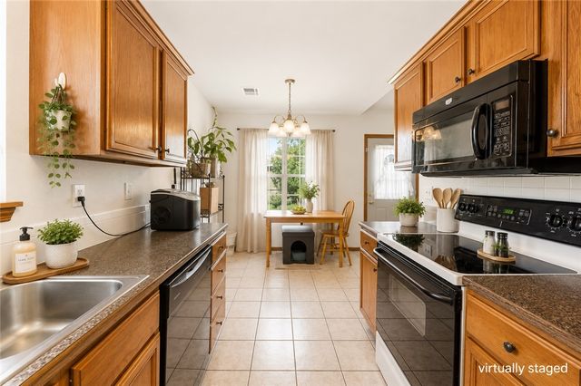 604 Bliss Circle, Centerton, AR 72719