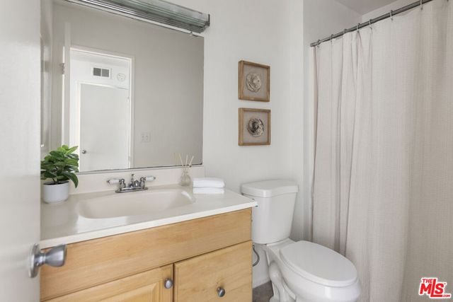 2411 Prospect Avenue 112, Hermosa Beach, CA 90254