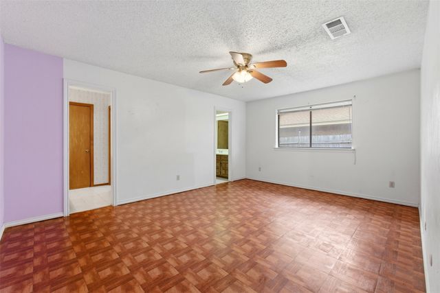 1830 Hillcroft Drive, Duncanville, TX 75137