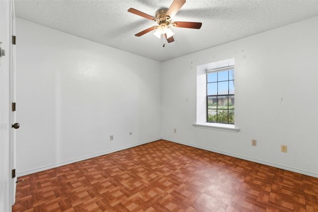 1830 Hillcroft Drive, Duncanville, TX 75137