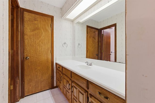 1830 Hillcroft Drive, Duncanville, TX 75137