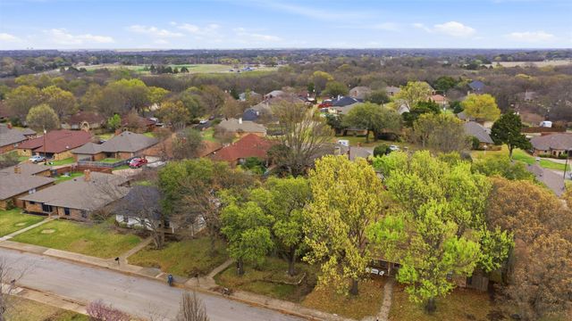 1830 Hillcroft Drive, Duncanville, TX 75137