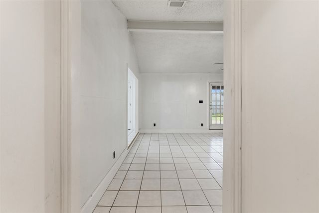 1830 Hillcroft Drive, Duncanville, TX 75137