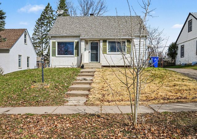 2111 Fremont Avenue E, Saint Paul, MN 55119