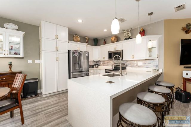 26 Torrey Pines Dr., Laguna Vista, TX 78578