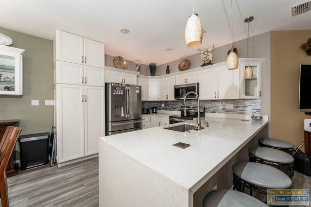 26 Torrey Pines Dr., Laguna Vista, TX 78578