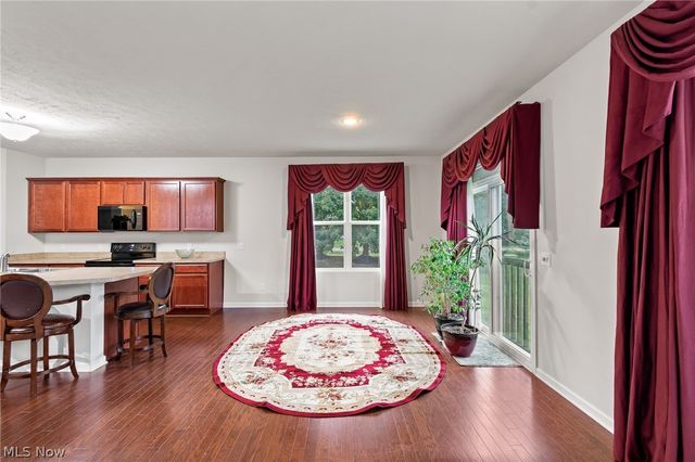 4435 Bentley Drive, Copley, OH 44321