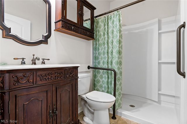 4435 Bentley Drive, Copley, OH 44321