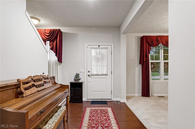 4435 Bentley Drive, Copley, OH 44321