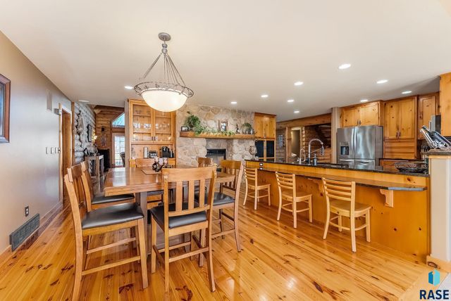 27106 Eagle Ridge Pl Place, Harrisburg, SD 57032