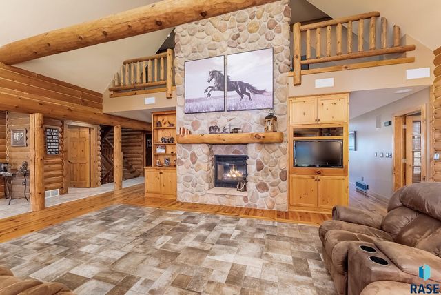 27106 Eagle Ridge Pl Place, Harrisburg, SD 57032