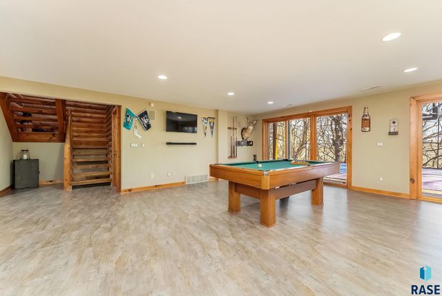 27106 Eagle Ridge Pl Place, Harrisburg, SD 57032