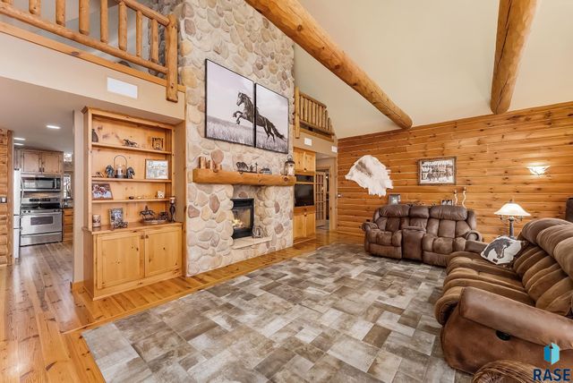 27106 Eagle Ridge Pl Place, Harrisburg, SD 57032