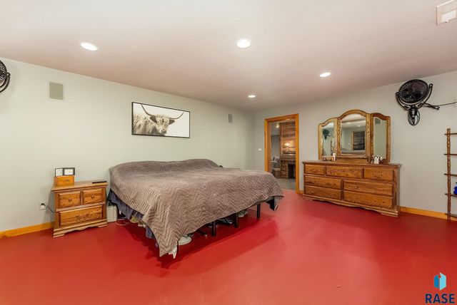 27106 Eagle Ridge Pl Place, Harrisburg, SD 57032