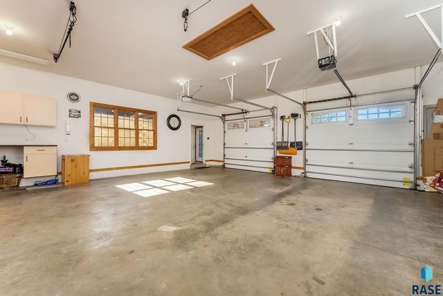 27106 Eagle Ridge Pl Place, Harrisburg, SD 57032