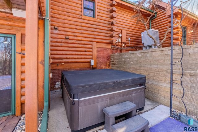 27106 Eagle Ridge Pl Place, Harrisburg, SD 57032