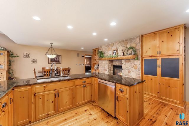 27106 Eagle Ridge Pl Place, Harrisburg, SD 57032