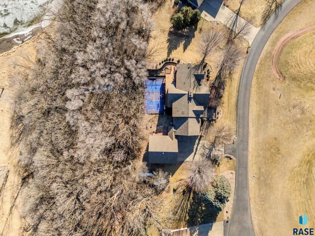 27106 Eagle Ridge Pl Place, Harrisburg, SD 57032