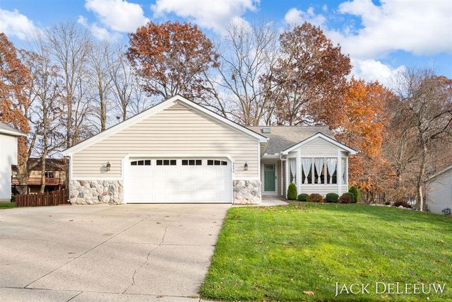 6696 Highmeadow Drive, Byron Center, MI 49315