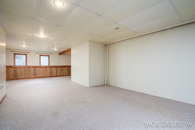 6696 Highmeadow Drive, Byron Center, MI 49315