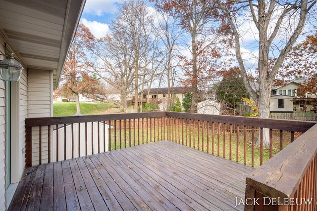 6696 Highmeadow Drive, Byron Center, MI 49315