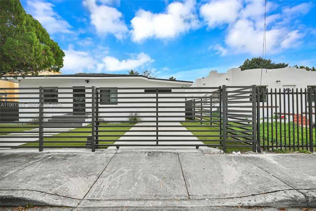 112 NW 53rd St, Miami, FL 33127