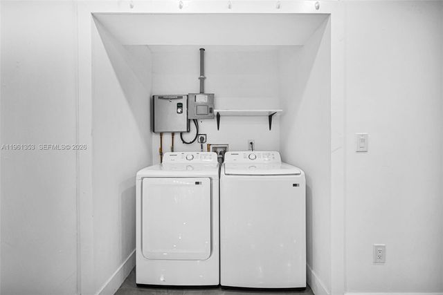 112 NW 53rd St, Miami, FL 33127