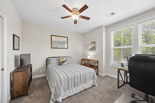 12 Hammock Oaks Cir, Hilton Head Island, SC 29926
