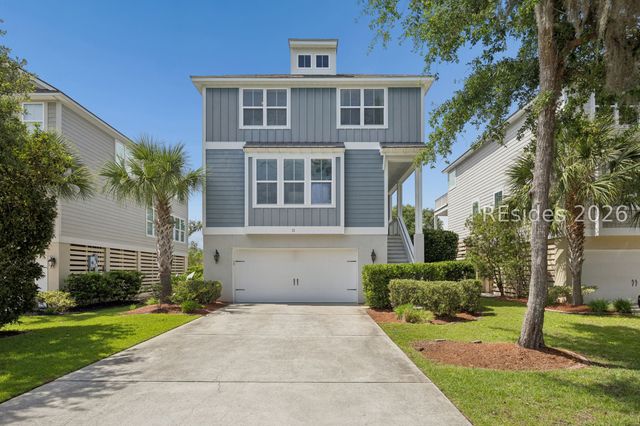 12 Hammock Oaks Cir, Hilton Head Island, SC 29926