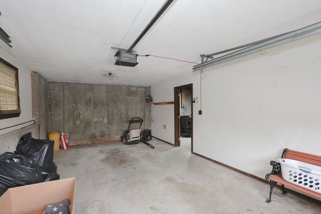 293 Jackson St, Methuen, MA 01844