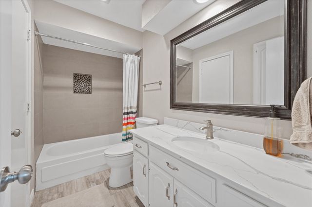 6620 Robin Willow Court, Dallas, TX 75248