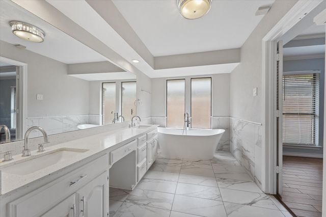 6620 Robin Willow Court, Dallas, TX 75248