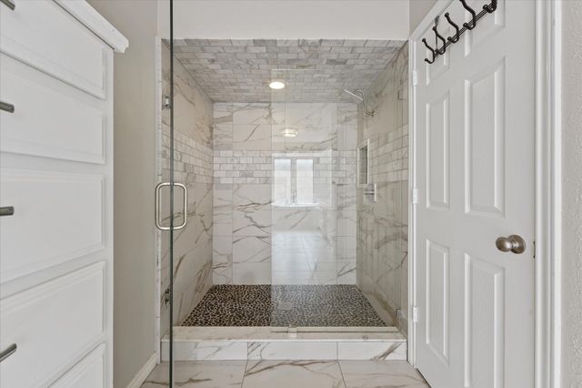 6620 Robin Willow Court, Dallas, TX 75248