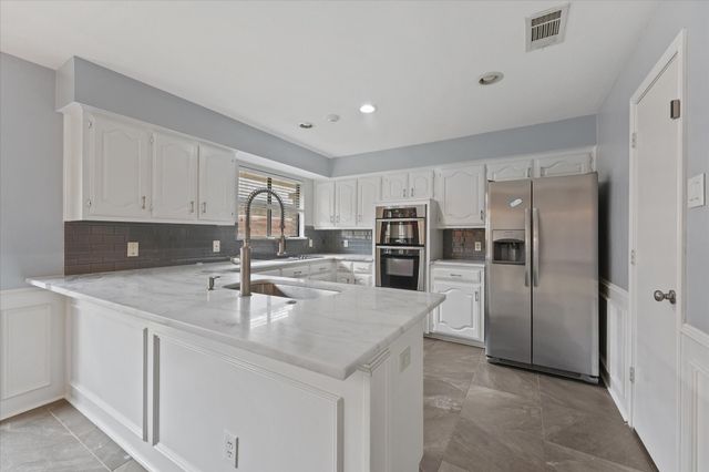 6620 Robin Willow Court, Dallas, TX 75248