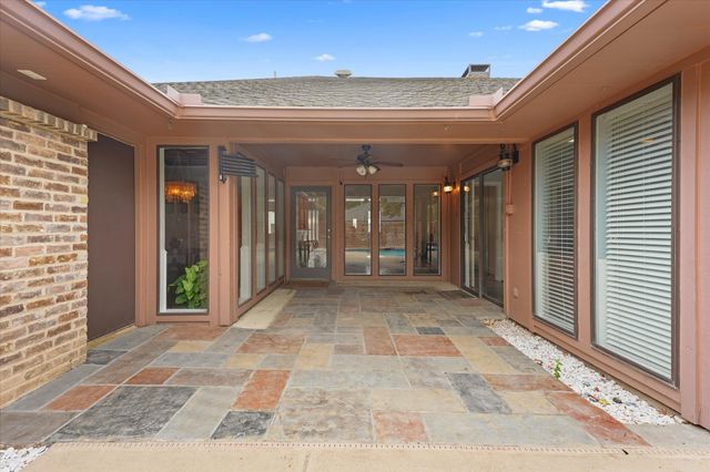 6620 Robin Willow Court, Dallas, TX 75248